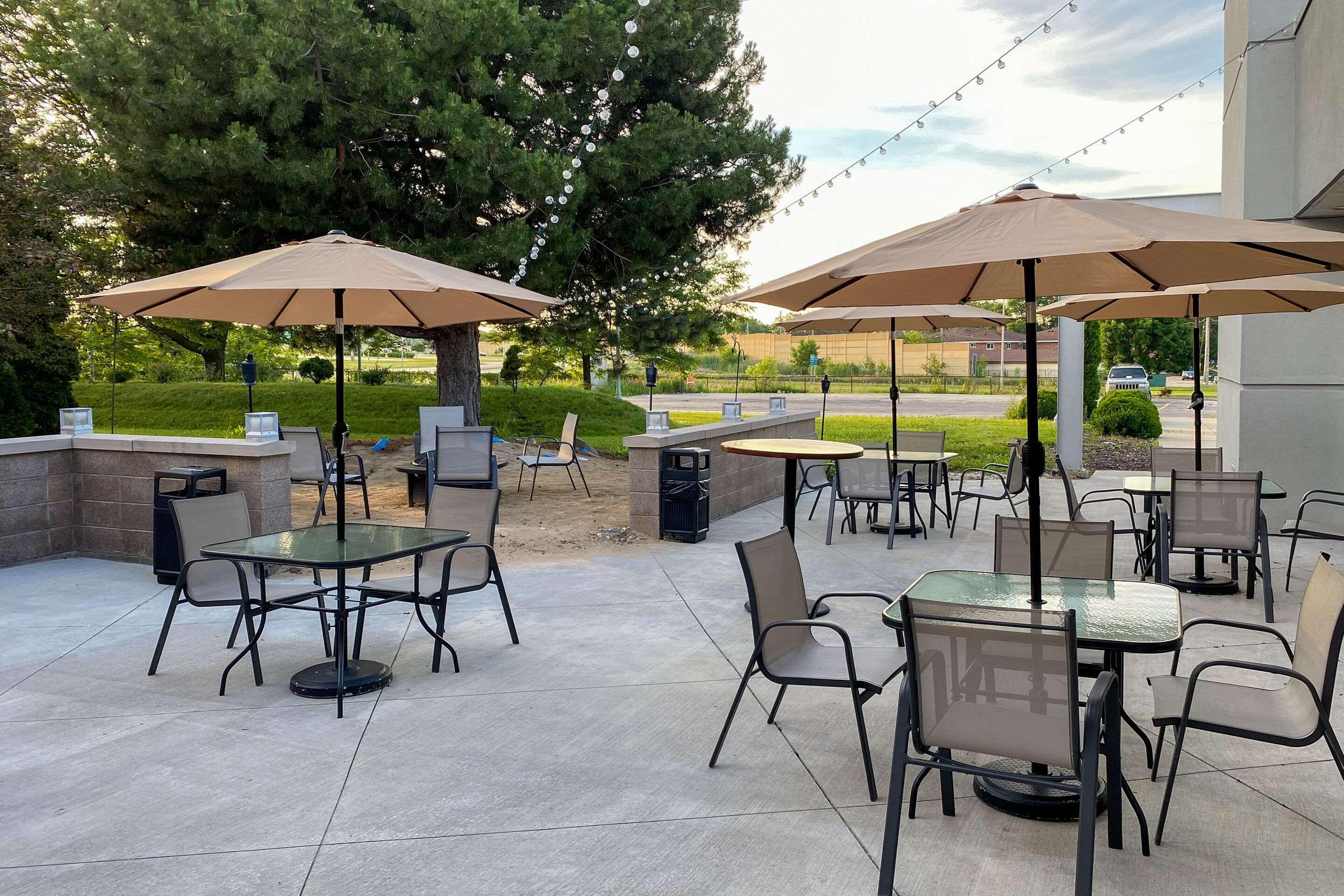 Clarion Hotel Milwaukee Airport Extérieur photo