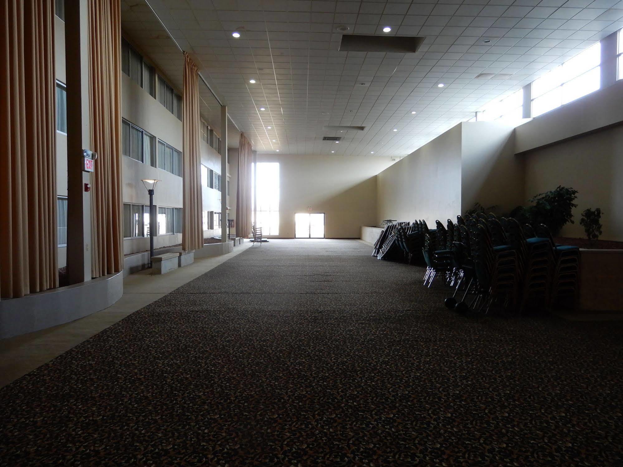 Clarion Hotel Milwaukee Airport Extérieur photo